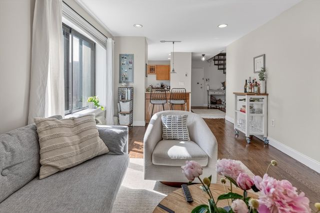 9 Appleton St 310, Boston, MA 02116