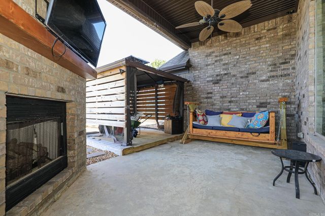 6301 RIM FIRE Cove, Bryant, AR 72022