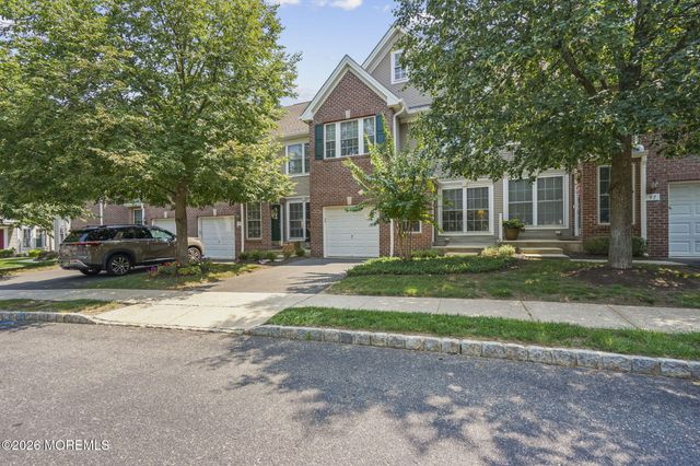 95 Ironwood Court, Middletown, NJ 07748
