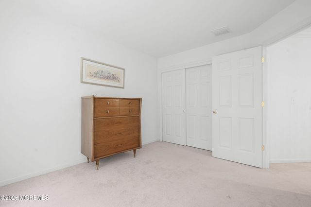 95 Ironwood Court, Middletown, NJ 07748