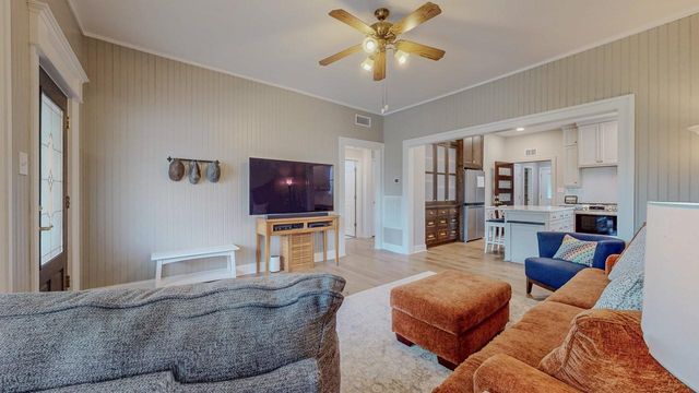 22825 Burrell Wingate Road, Beaumont, TX 77705