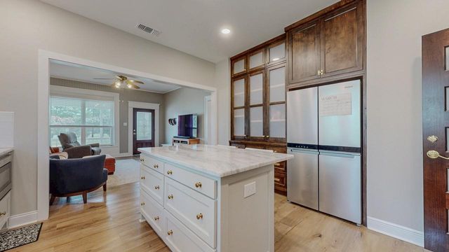 22825 Burrell Wingate Road, Beaumont, TX 77705