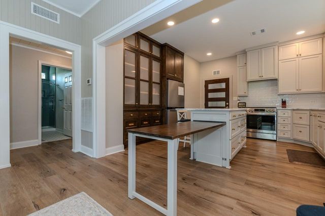 22825 Burrell Wingate Road, Beaumont, TX 77705