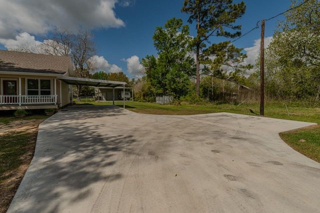 22825 Burrell Wingate Road, Beaumont, TX 77705