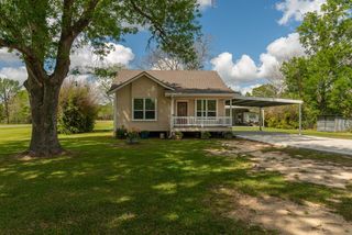 22825 Burrell Wingate Road, Beaumont, TX 77705