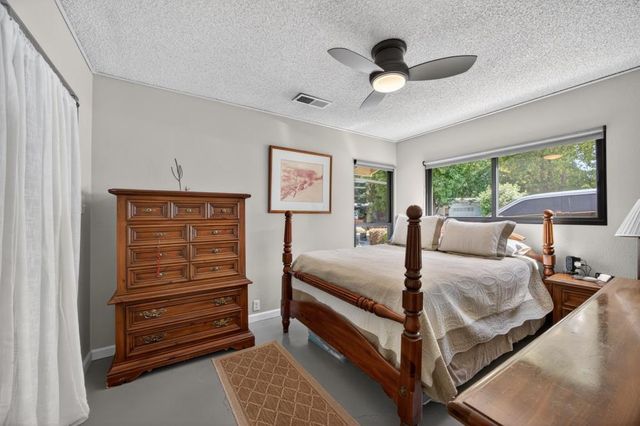 8756 Contemporary Ct, Elk Grove, CA 95624