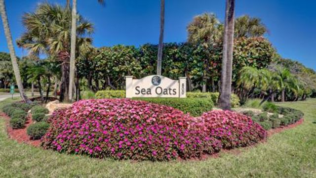 402 SEA OATS Drive E, Juno Beach, FL 33408
