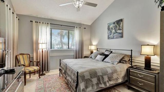 402 SEA OATS Drive E, Juno Beach, FL 33408