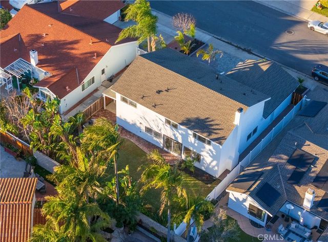 9562 Rockpoint, Huntington Beach, CA 92646