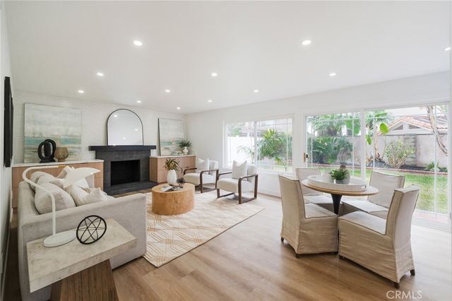 9562 Rockpoint, Huntington Beach, CA 92646