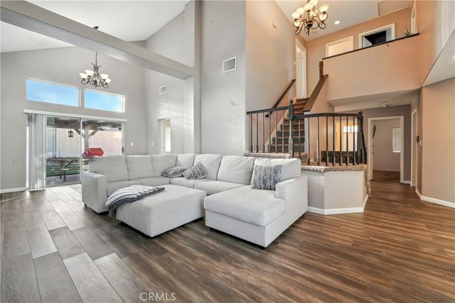 45050 Bevington, Lancaster, CA 93535