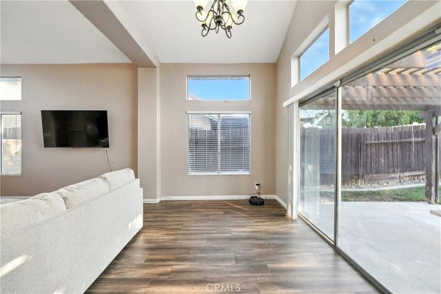 45050 Bevington, Lancaster, CA 93535