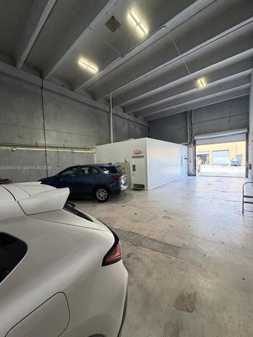 3803 NW 125th Street 8, Opa-Locka # 8, Opa Locka, FL 33054