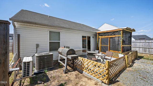 132 Steamboat Lane, Burlington, NC 27217