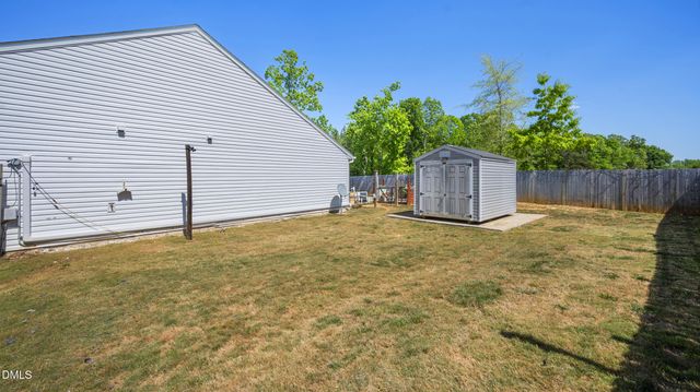 132 Steamboat Lane, Burlington, NC 27217
