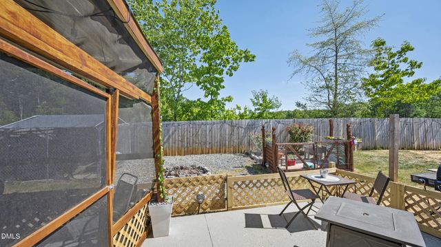 132 Steamboat Lane, Burlington, NC 27217