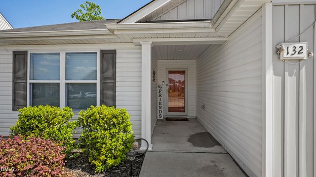 132 Steamboat Lane, Burlington, NC 27217