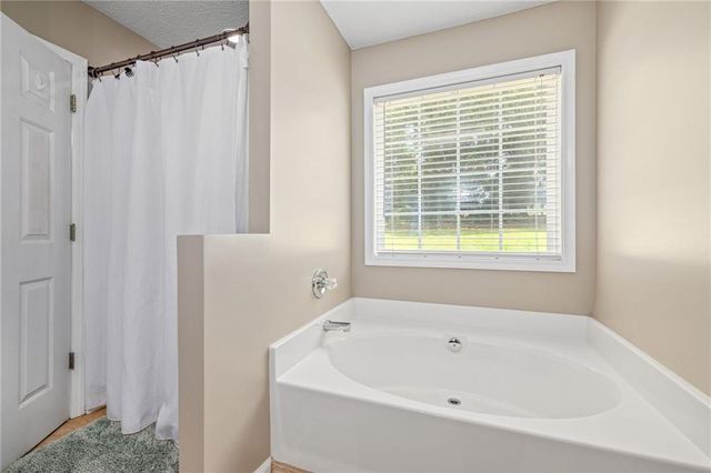 378 Kiley Drive, Hoschton, GA 30548