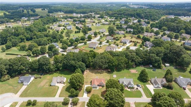 378 Kiley Drive, Hoschton, GA 30548