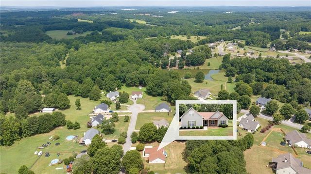 378 Kiley Drive, Hoschton, GA 30548