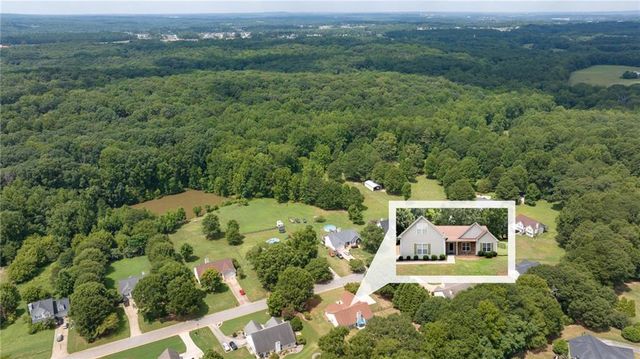 378 Kiley Drive, Hoschton, GA 30548