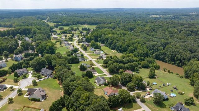 378 Kiley Drive, Hoschton, GA 30548