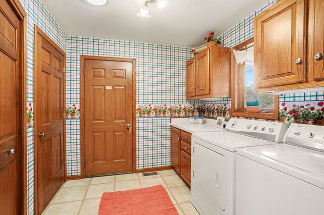 231 Orlando Avenue, Holland, MI 49423