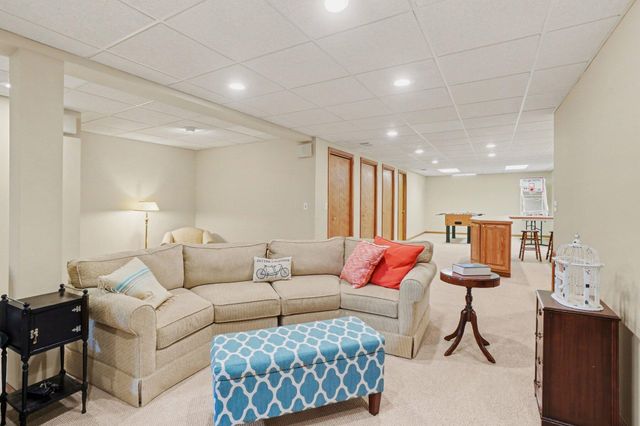 231 Orlando Avenue, Holland, MI 49423