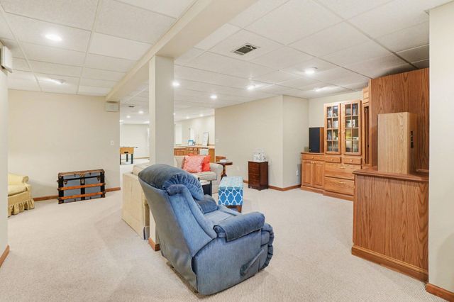 231 Orlando Avenue, Holland, MI 49423