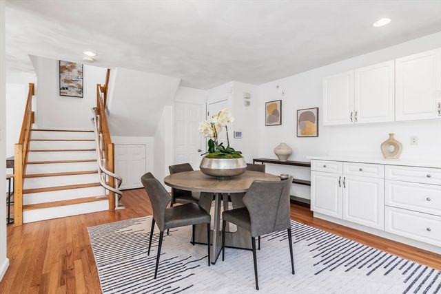 30 Cavendish Cir 30, Salem, MA 01970