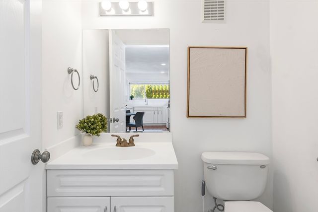 30 Cavendish Cir 30, Salem, MA 01970