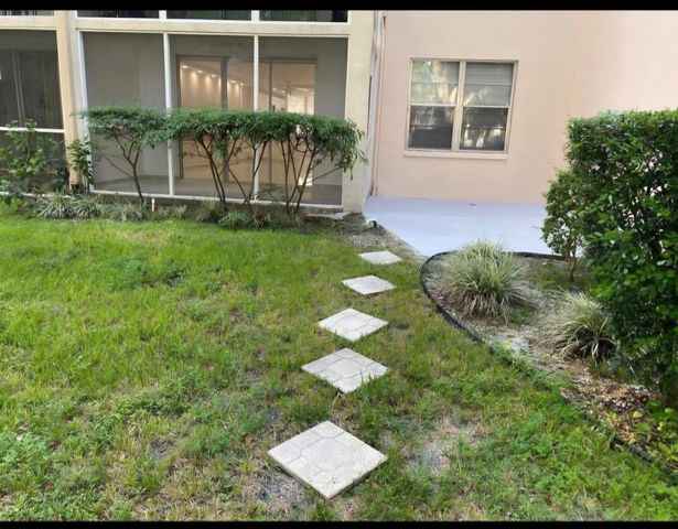 2600 NW 49TH Avenue 112, Lauderdale Lakes, FL 33313