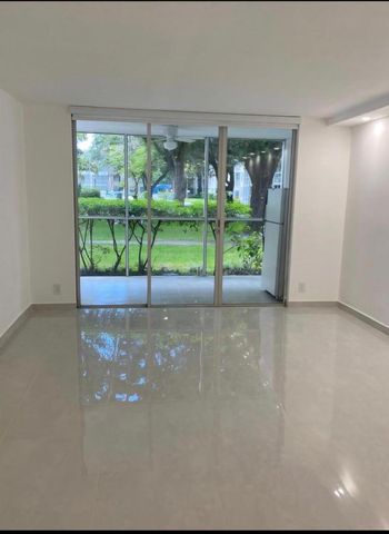 2600 NW 49TH Avenue 112, Lauderdale Lakes, FL 33313