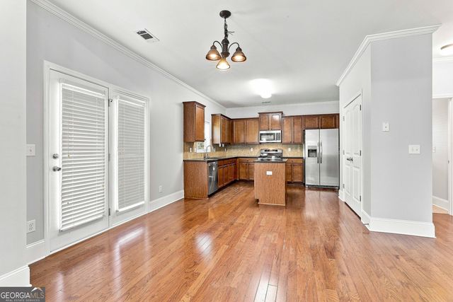 80 Savannah Drive, Senoia, GA 30276