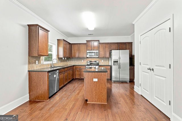 80 Savannah Drive, Senoia, GA 30276