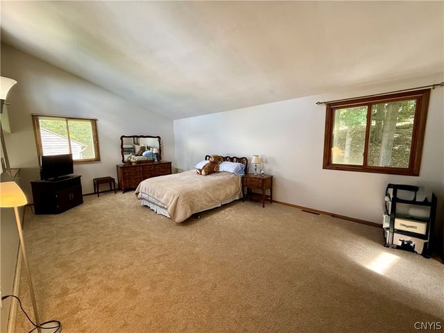 103 Viceroy Drive, Camillus, NY 13031