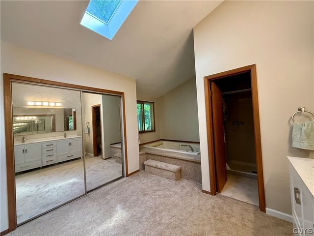 103 Viceroy Drive, Camillus, NY 13031
