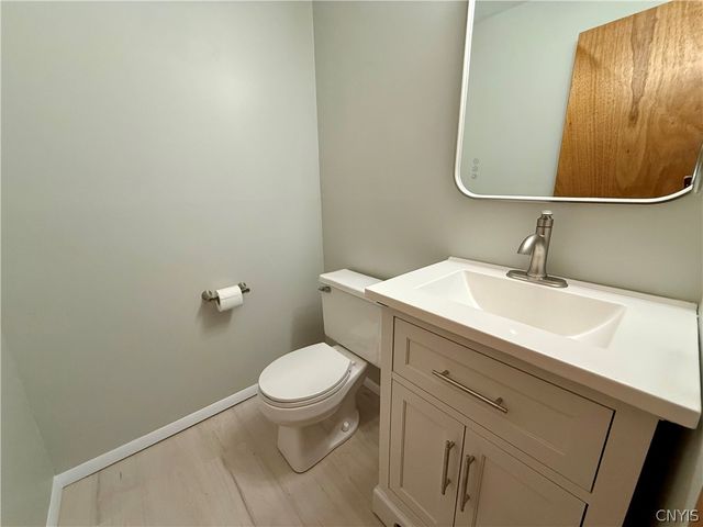103 Viceroy Drive, Camillus, NY 13031