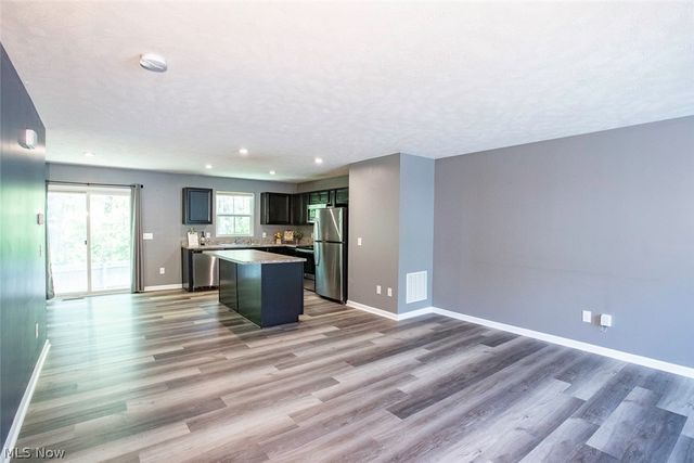291 Karson Drive, Akron, OH 44312