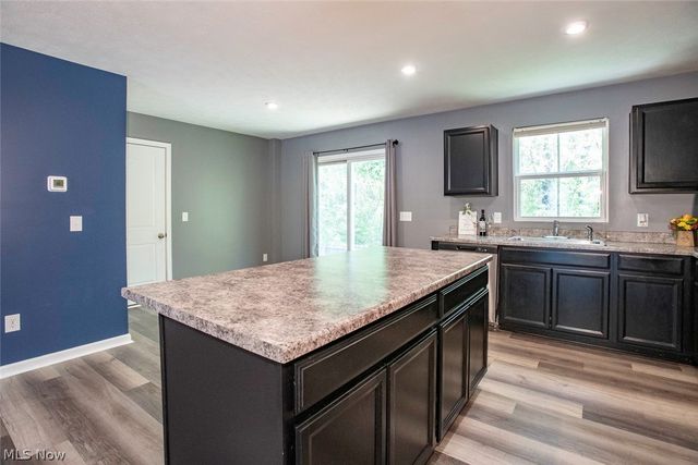 291 Karson Drive, Akron, OH 44312