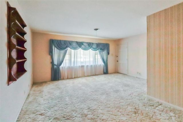 1220 San Felipe Street, Angleton, TX 77515