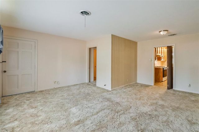 1220 San Felipe Street, Angleton, TX 77515