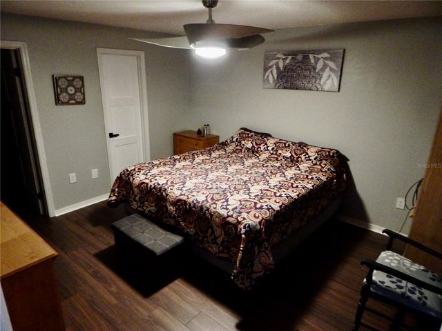 7353 APPLEGATE DRIVE, Zephyrhills, FL 33540