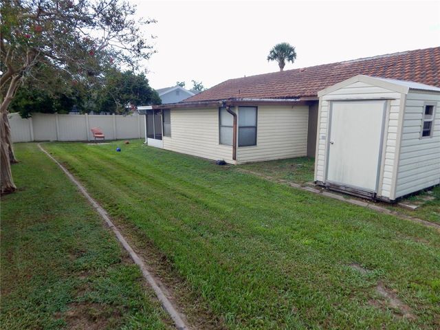 7353 APPLEGATE DRIVE, Zephyrhills, FL 33540