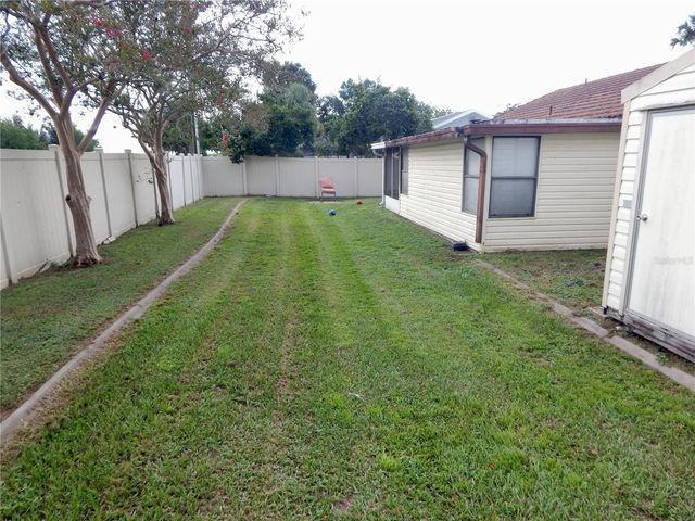 7353 APPLEGATE DRIVE, Zephyrhills, FL 33540