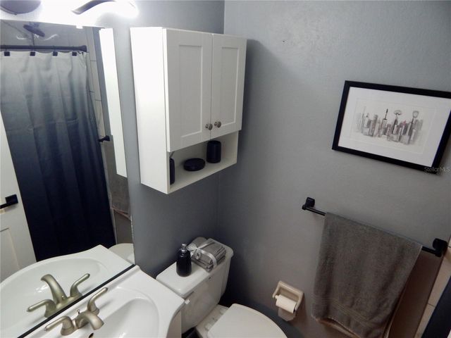 7353 APPLEGATE DRIVE, Zephyrhills, FL 33540
