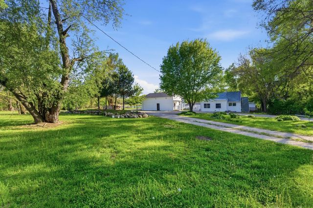 11109 US Highway 14 Highway, Woodstock, IL 60098