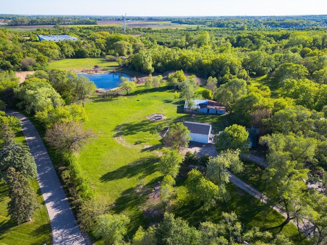 11109 US Highway 14 Highway, Woodstock, IL 60098