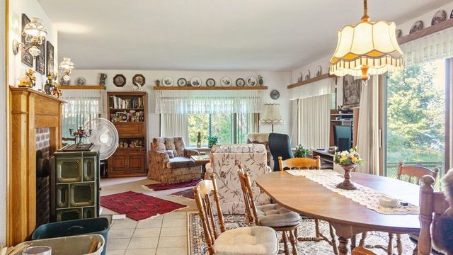 478 Jordan Point, Isle La Motte, VT 05463