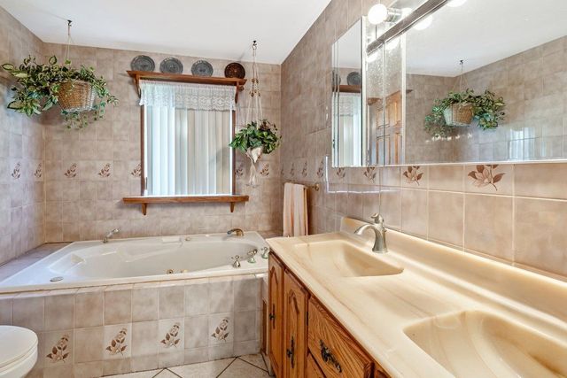 478 Jordan Point, Isle La Motte, VT 05463
